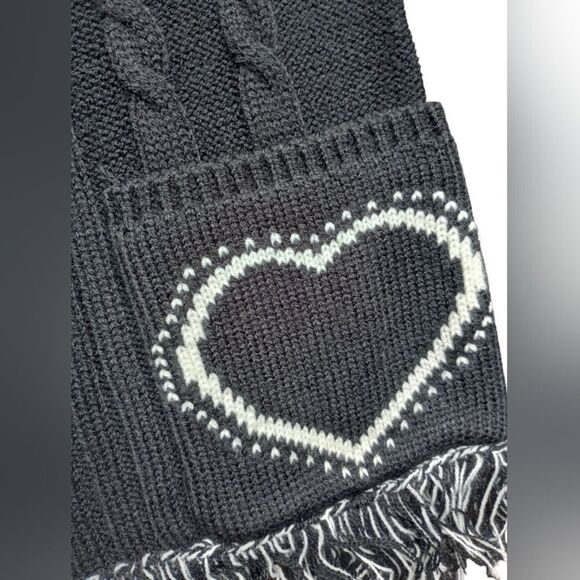 NWT Desigual Jers Brixton Wool Blend Knitted Heart Pullover Sweater Black White - Picture 4 of 15